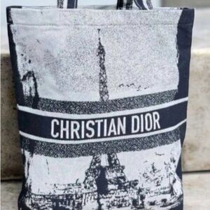 GWP!!! Dior Monochrome UTote Bag